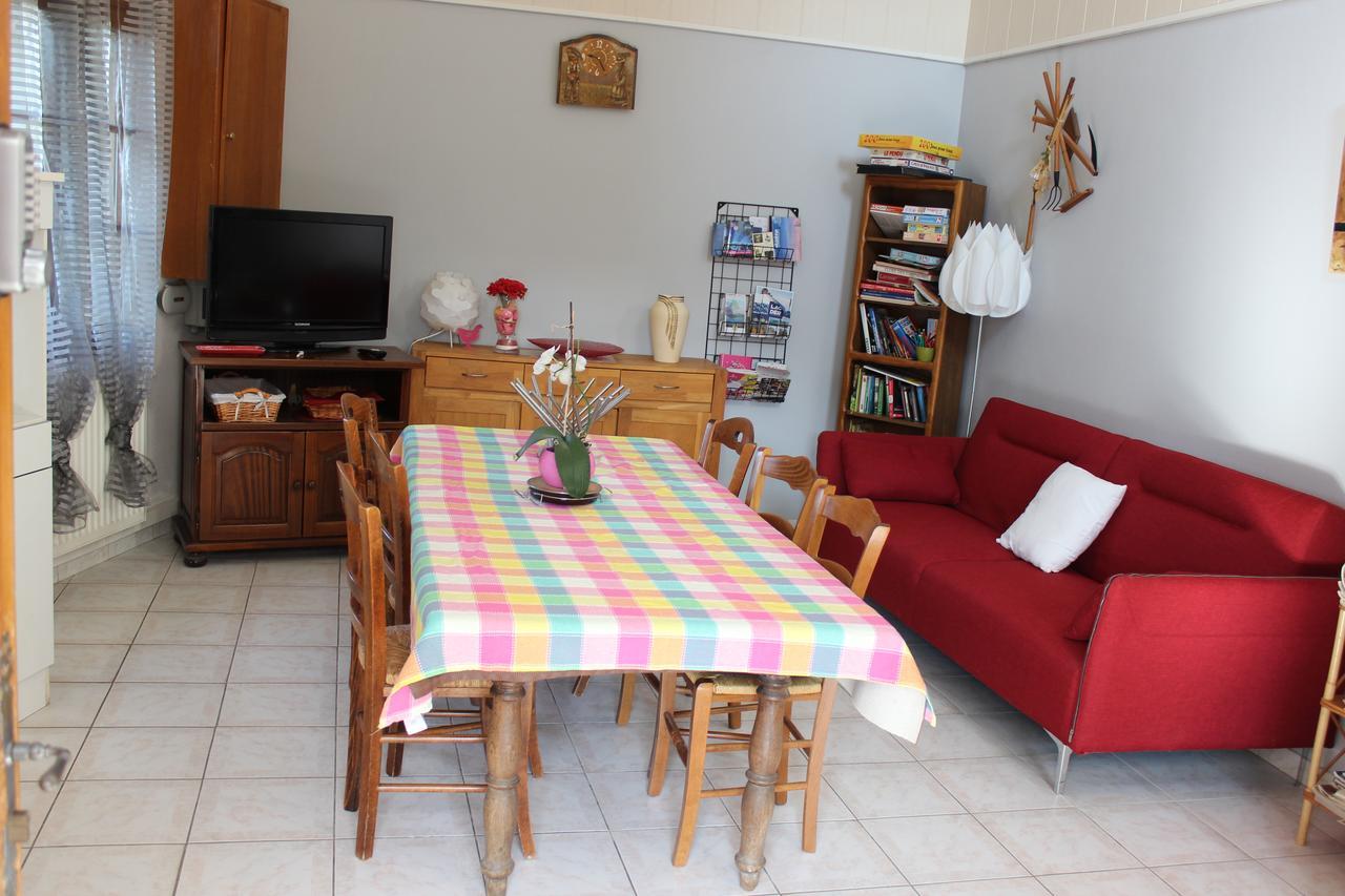 Bed and Breakfast Les Perrieres Saint-Germain-la-Ville Exterior foto